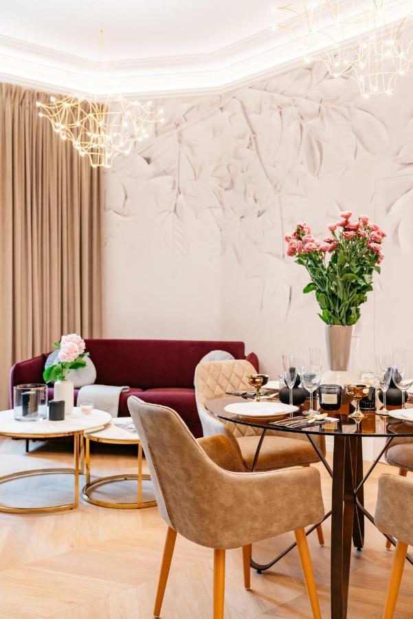 Dandelion Apartment - Loftaffair Краків Екстер'єр фото